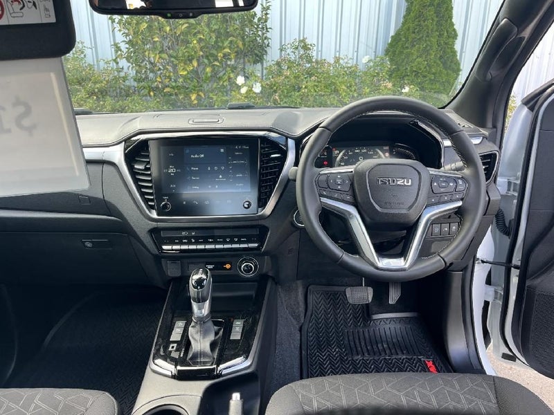 2026 Isuzu D-Max LS Double Cab 3.0D 4x4 6AT MY25 image 4