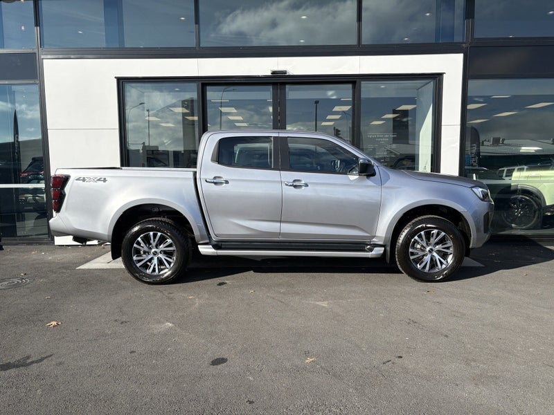 2026 Isuzu D-Max LS DOUBLE CAB 4WD image 2