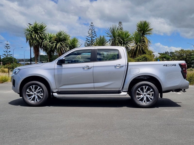 2026 Isuzu D-Max LS Double Cab 4WD image 3