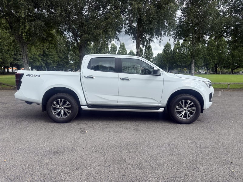 2026 Isuzu D MAX Ls Double Cab 4WD image 3