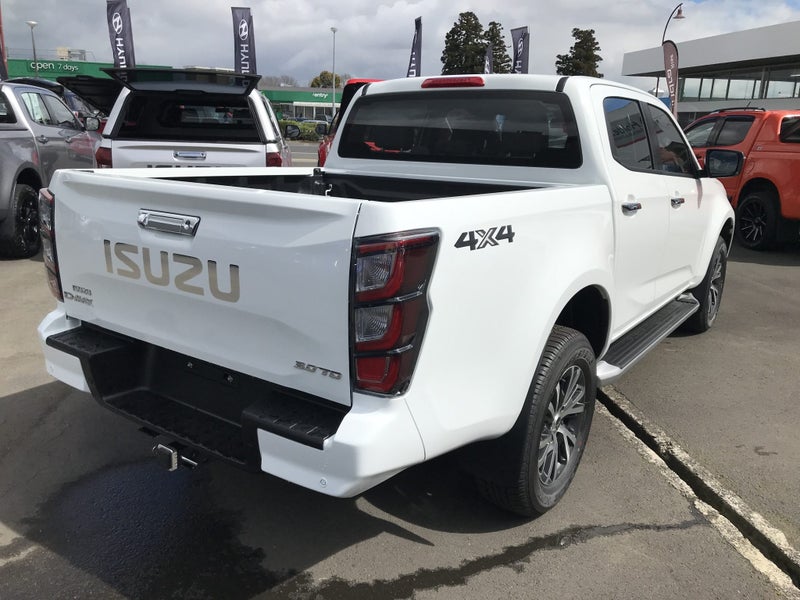 2026 Isuzu D-Max LS Double Cab 4WD image 3