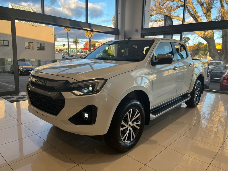 2026 Isuzu D-Max Ls Double Cab 4Wd F/ image 5