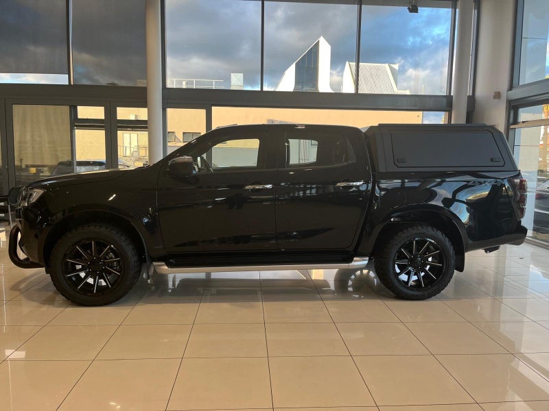 2026 Isuzu D-Max Ls Double Cab 4Wd F/ image 4