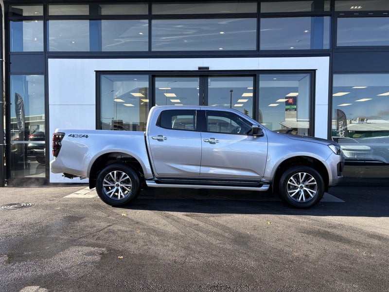 2026 Isuzu D-Max LS DOUBLE CAB 4WD F/ image 2