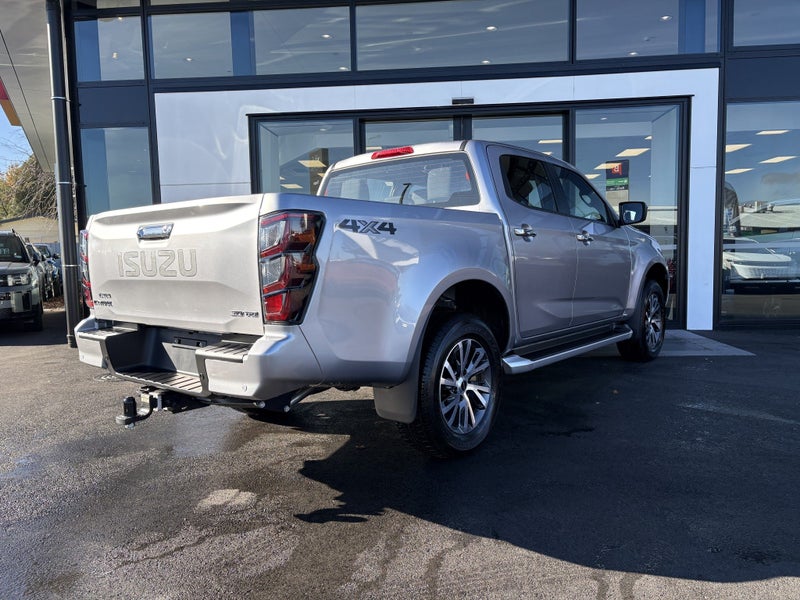 2026 Isuzu D-Max LS DOUBLE CAB 4WD F/ image 3