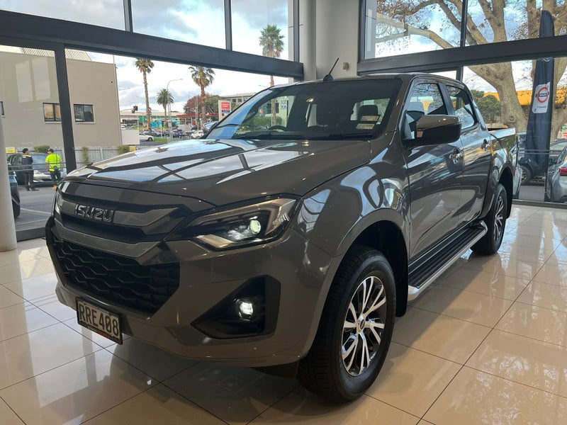 2026 Isuzu D-Max Ls Double Cab 4Wd F/ image 5