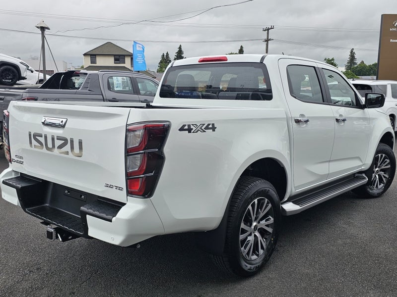 2026 Isuzu D-Max LS Double Cab image 3