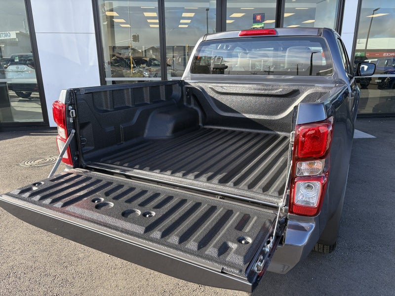 2026 Isuzu D-Max LX DOUBLE CAB 4WD F/ image 4