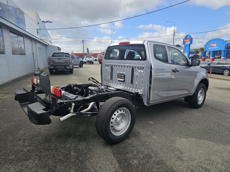 2026 Isuzu D-Max LX Space Cab 3.0D 4WD image 4