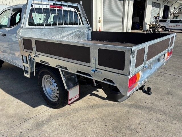 2026 Isuzu D-Max LX Space Cab 4WD image 2