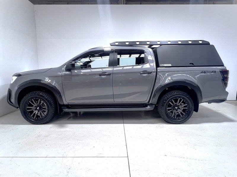 2026 Isuzu D-Max X-Terrain 3.0 4WD AUTO - 6 Yea... image 4