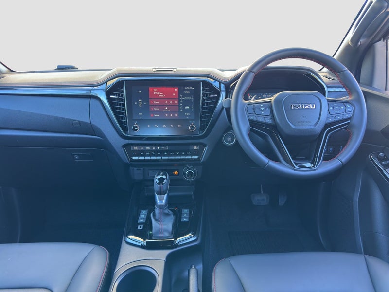 2026 Isuzu D-Max X-TERRAIN 4WD AUTO - KINABALU... image 3