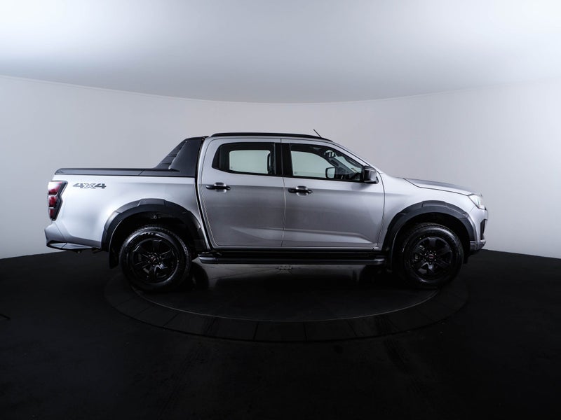2026 Isuzu D-Max X-Terrain 4x4 Double Cab Auto image 2