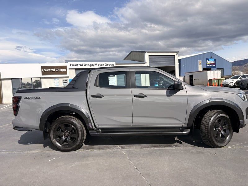 2026 Isuzu D-Max X-Terrain Auto DC 4x4 image 3