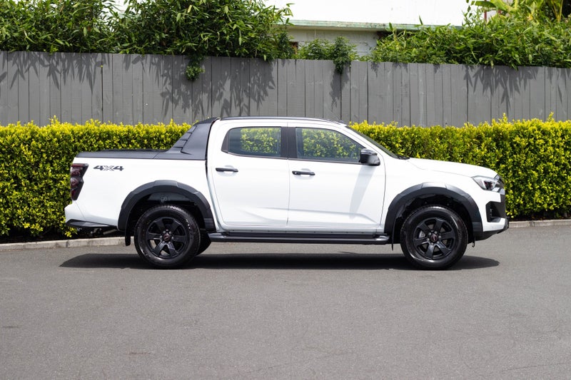 2026 Isuzu D-Max X-Terrain DC 4X4 3.0D 6AT image 2