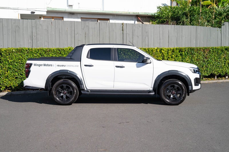 2026 Isuzu D-Max X-Terrain DC 4X4 3.0D 6AT image 2
