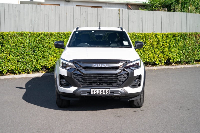 2026 Isuzu D-Max X-Terrain DC 4X4 3.0D 6AT image 4