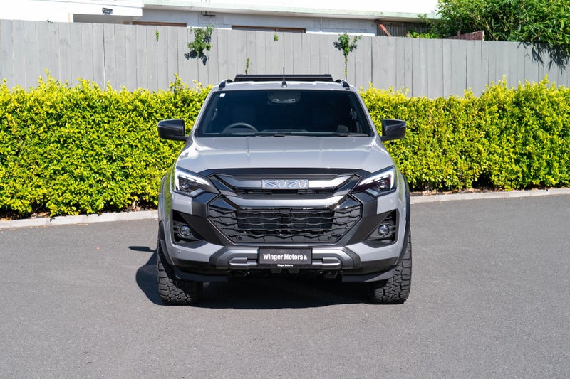 2026 Isuzu D-Max X-Terrain DC 4X4 3.0D 6AT image 4