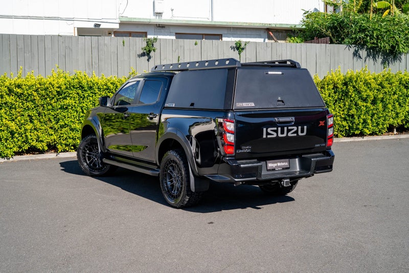 2026 Isuzu D-Max X-Terrain DC 4X4 3.0D 6AT image 4