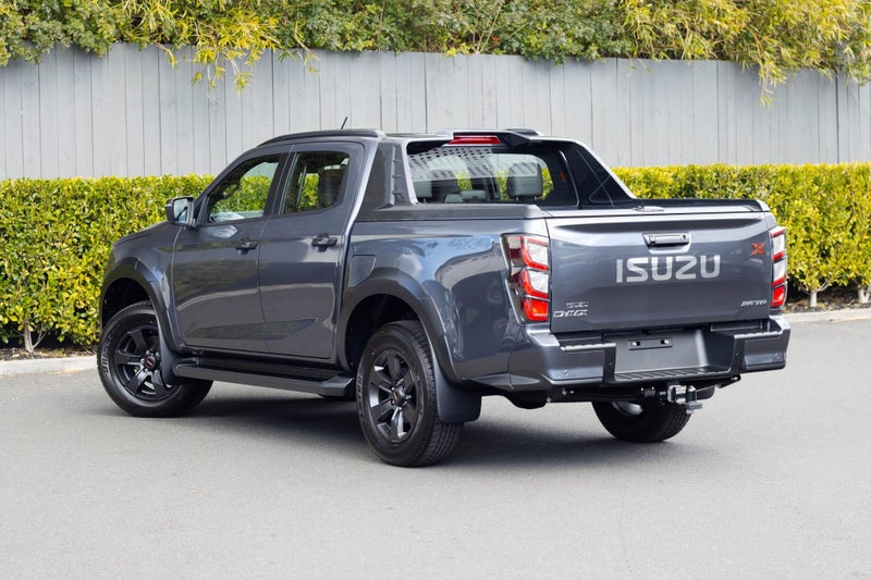 2026 Isuzu D-Max X-Terrain DC 4X4 3.0D 6AT image 3