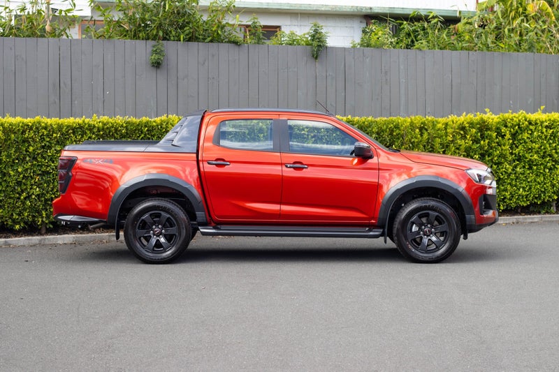 2026 Isuzu D-Max X-Terrain DC 4X4 3.0D 6AT image 2