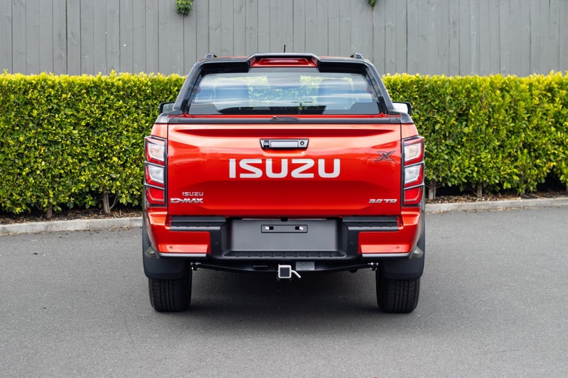 2026 Isuzu D-Max X-Terrain DC 4X4 3.0D 6AT image 5