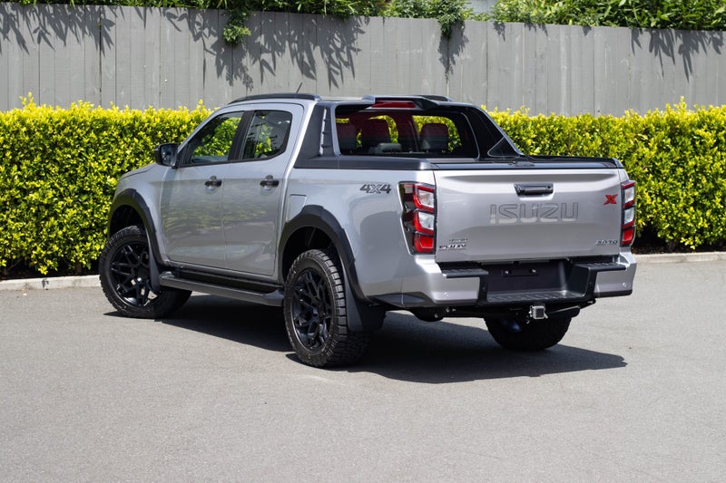 2026 Isuzu D-Max X-Terrain DC 4X4 3.0D 6AT image 3