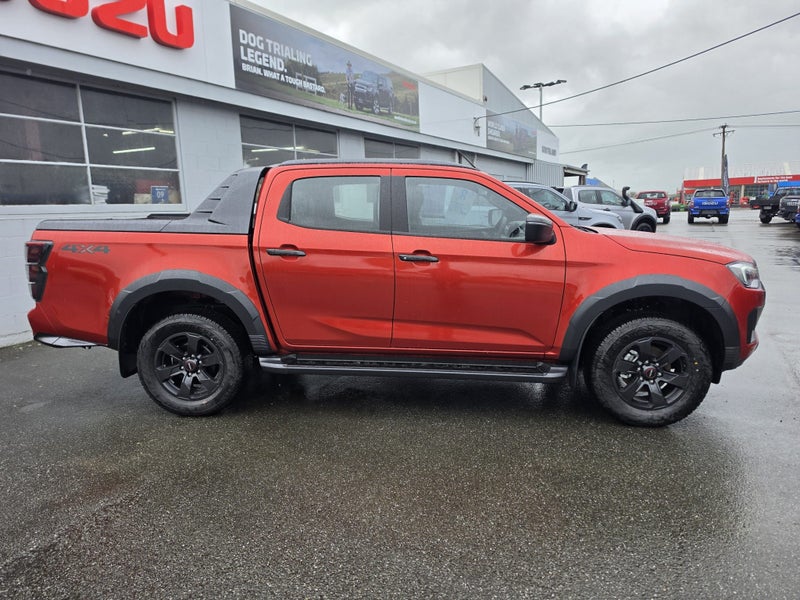 2026 Isuzu D-Max X-Terrain DC image 3
