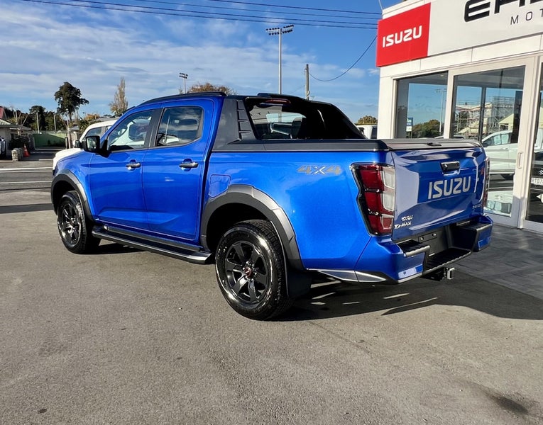 2026 Isuzu D-Max X-Terrain Double Cab 3.0D 4x4 6AT image 3
