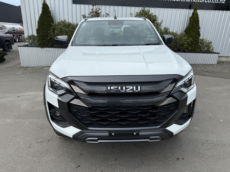 2026 Isuzu D-Max X-Terrain Double Cab image 3