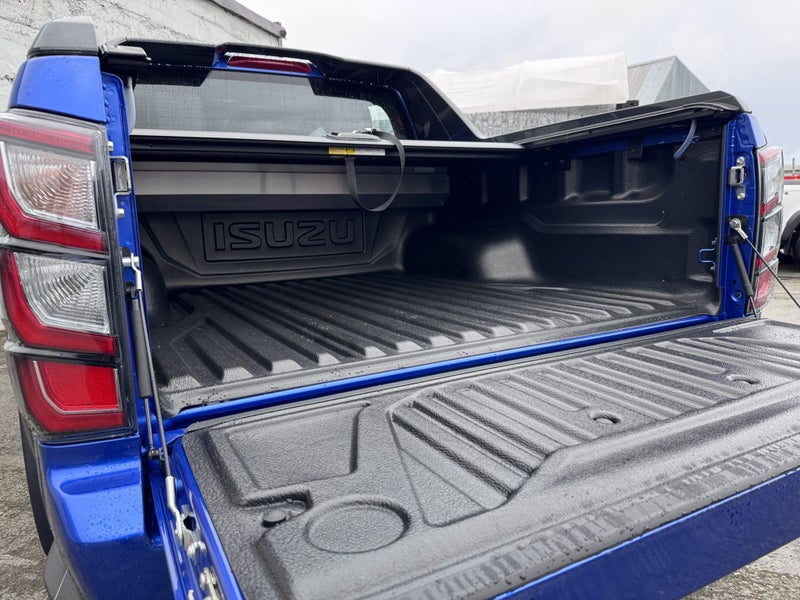 2026 Isuzu D-Max X-Terrain Double Cab image 5