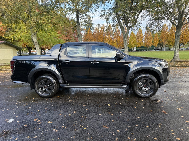 2026 Isuzu D MAX X-Terrain Double Cab image 3