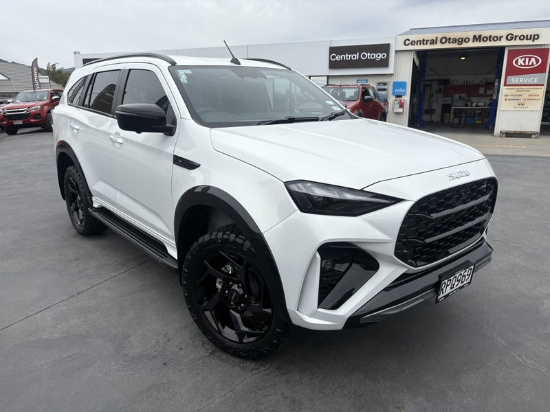 2026 Isuzu MU-X 3.0 XT image 2