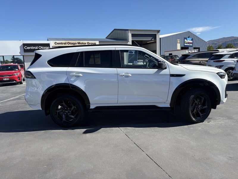 2026 Isuzu MU-X 3.0 XT image 3