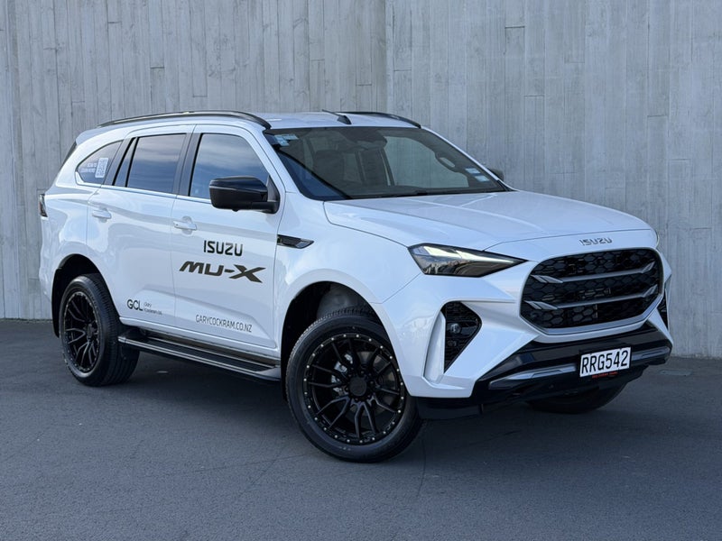 2026 Isuzu MU-X 4x4 SUV LS-T 3.0D image 2