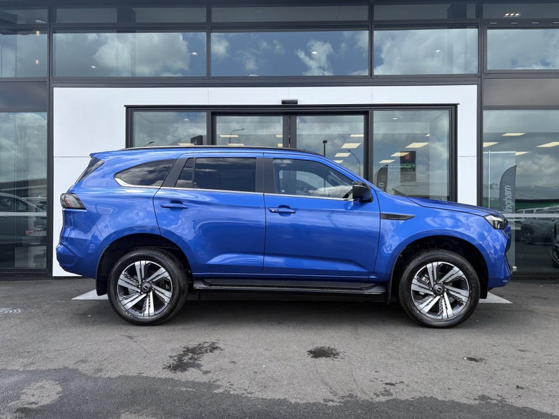 2026 Isuzu MU-X LS-T 4WD 3.0 AUTO image 3