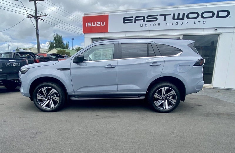 2026 Isuzu MU-X LST SUV 3.0D 6AT image 2