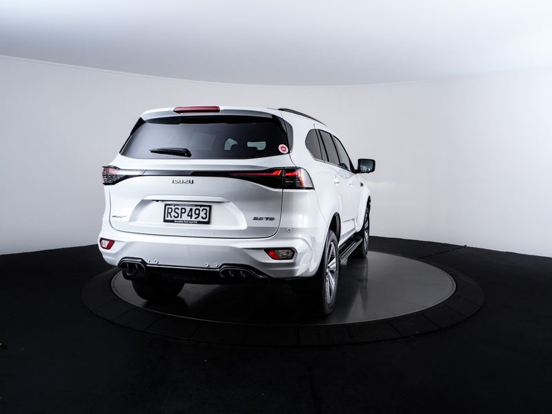 2026 Isuzu MU-X MUX LS-T 3.0 AT image 3