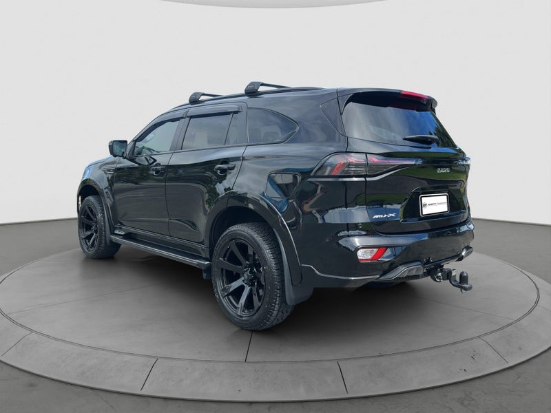 2026 Isuzu MU-X X-T / 3.0L DIESEL / 4WD image 2