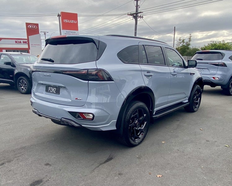 2026 Isuzu MU-X X-Terrain SUV 3.0D 4x4 6AT MY25 image 4
