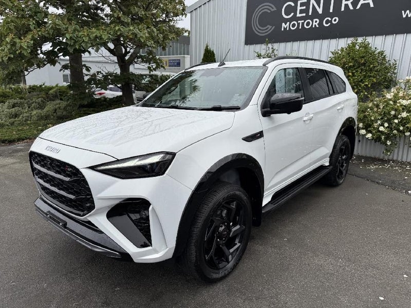 2026 Isuzu MU-X X-Terrain SUV 3.0D 4x4 6AT MY25 image 4