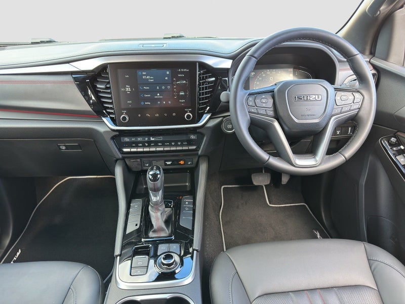 2026 Isuzu MU-X XT 3.0D 4WD - EIGER GREY image 3