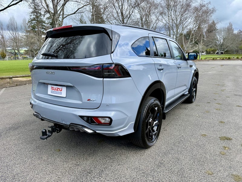 2026 Isuzu MU-X XT 4WD image 4
