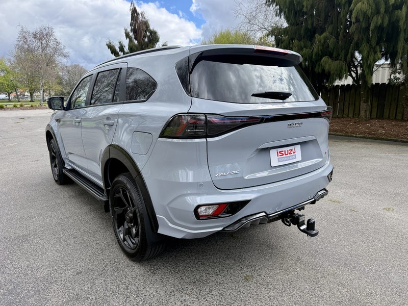 2026 Isuzu MU-X XT 4WD image 5