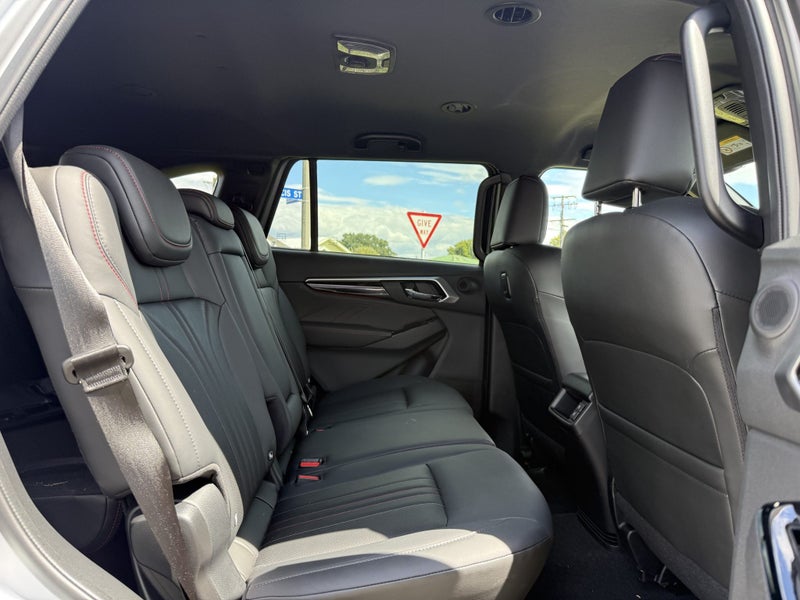 2026 Isuzu MU-X XT 4WD Auto 3.0DT - image 5