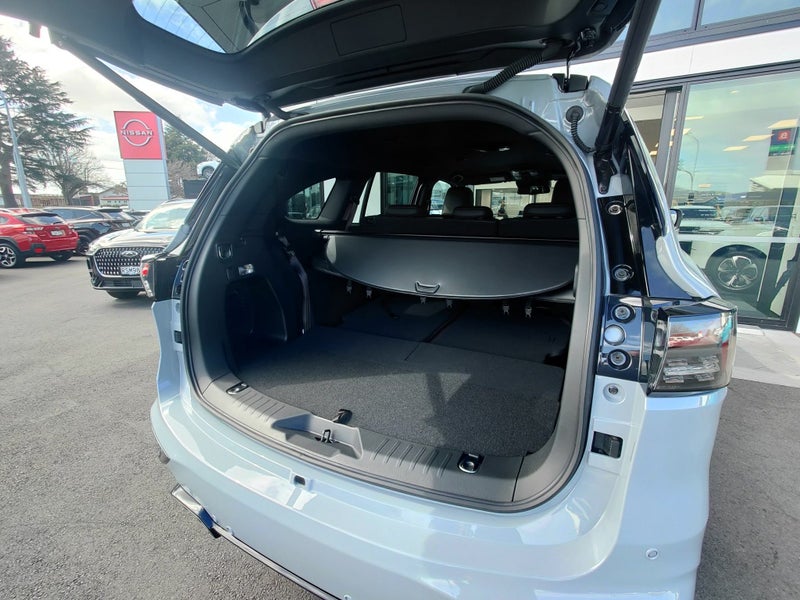 2026 Isuzu MU-X XT 4WD AUTO 3.0DT image 5