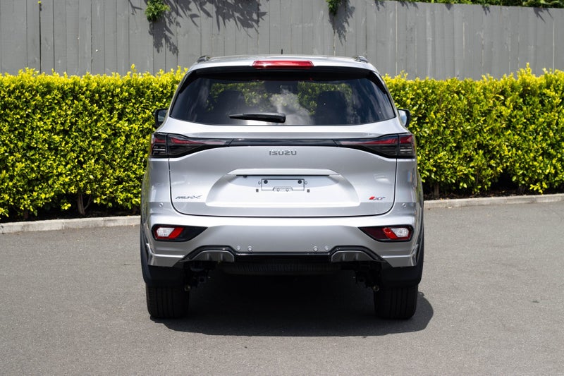 2026 Isuzu MU-X XT 4WD Auto image 5