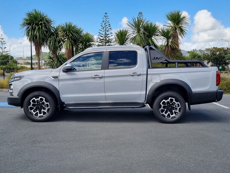 2026 JAC T9 2.0 Diesel/4WD/8 Speed Auto image 3