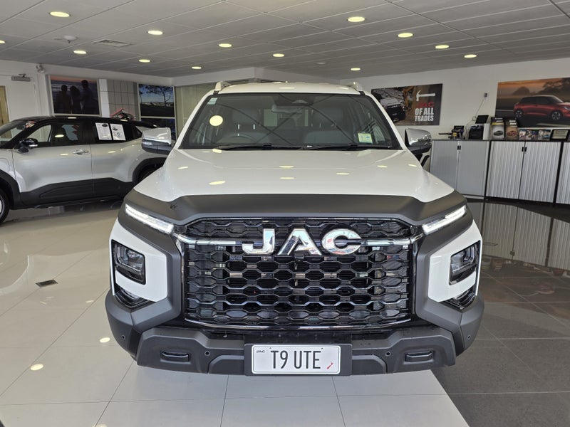 2026 JAC T9 4WD Auto image 2