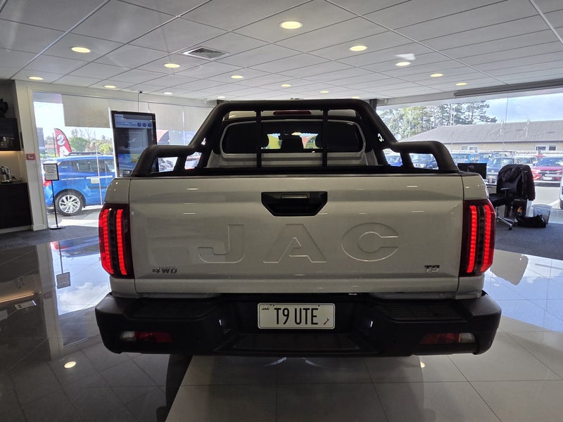 2026 JAC T9 4WD Auto image 5